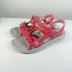 Columbia New Sandals Water Shoes size 7 Pink